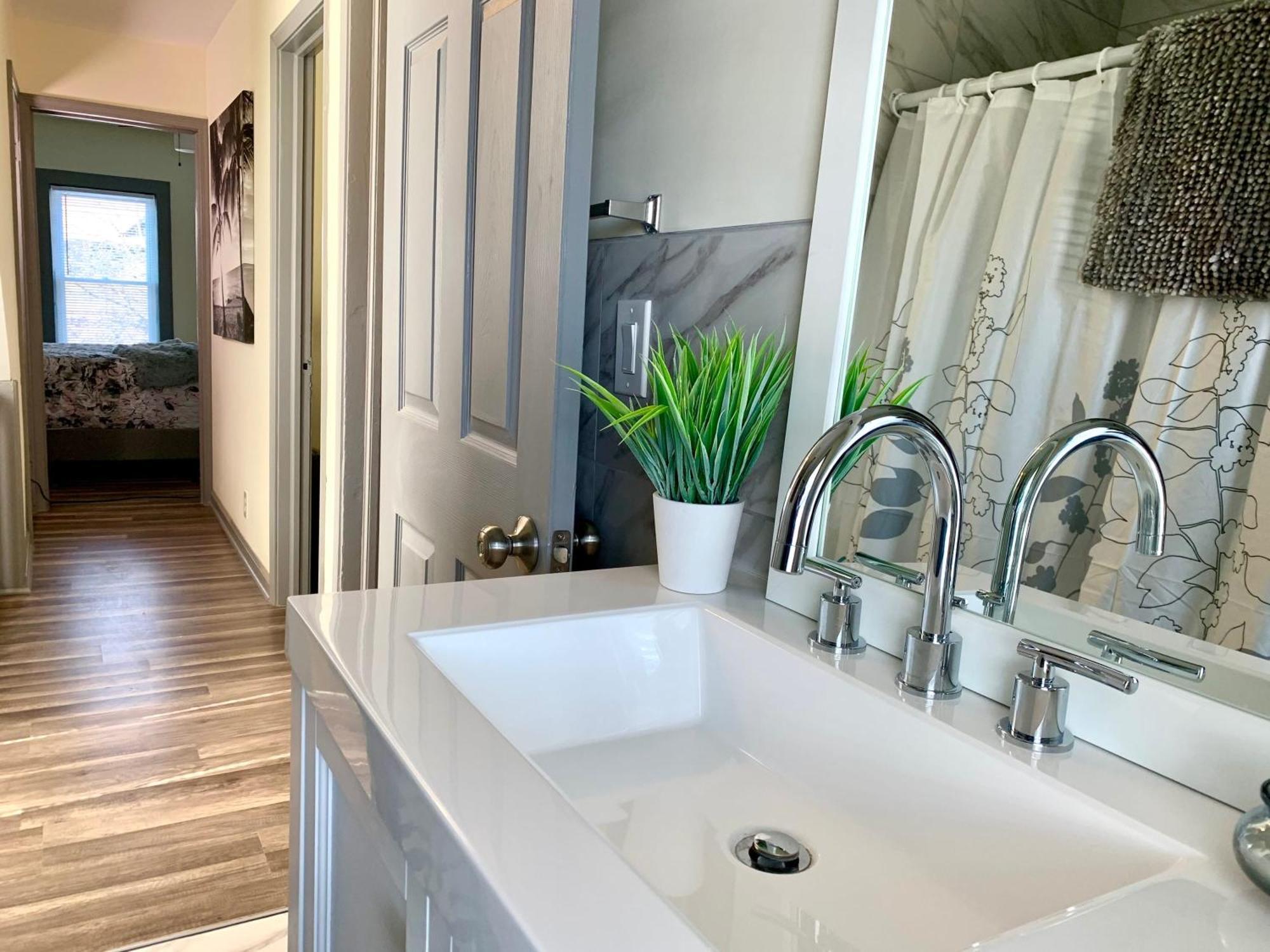 Cozy 3Br 1Ba Short Drive To Niagara Falls Extérieur photo